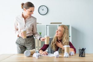 Collega koffie brengen meer bewegen