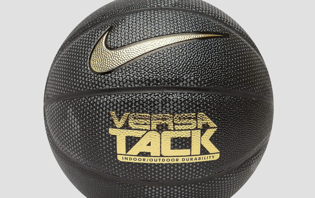 nike versa tack size 7