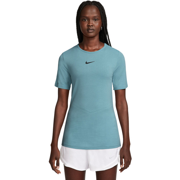 Nike Dri-FIT Wool ShortSleeve T-shirt Dames Nike Dri-FIT Wool ShortSleeve T-shirt Dames