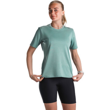 Fusion Tempo! Two Run T-Shirt Dames