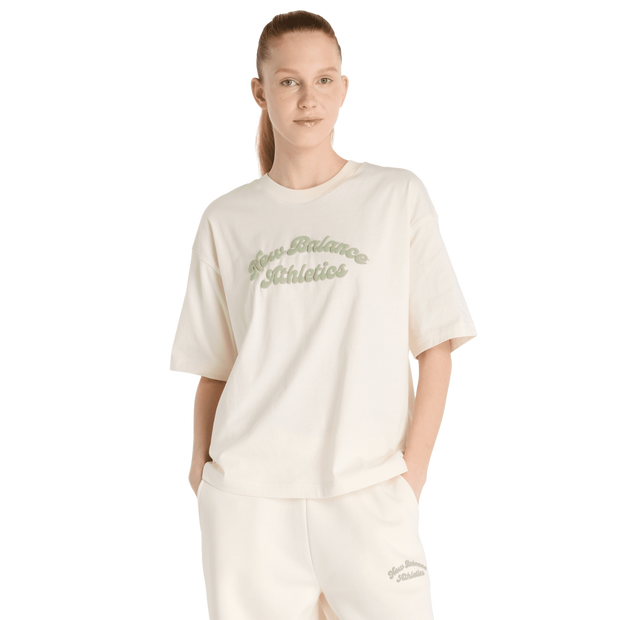 New-Balance-Linear-Heritage-Oversized-T-shirt-T-shirts-Dames-Beige-Maat-XL-Katoen-Jersey