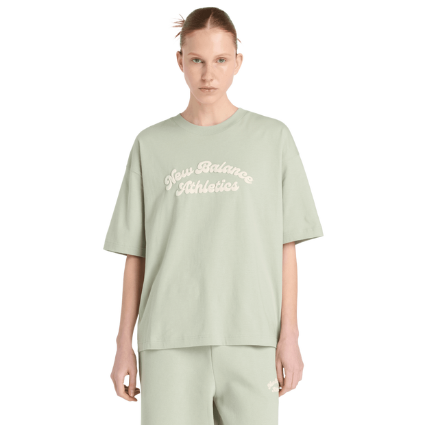 New-Balance-Linear-Heritage-Oversized-T-shirt-T-shirts-Dames-Groen-Maat-XL-Katoen-Jersey